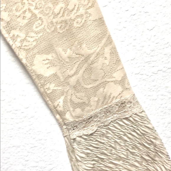 🦋Boho Chic: Sweep him off his feet⬇️💲 - Picture 5 of 6